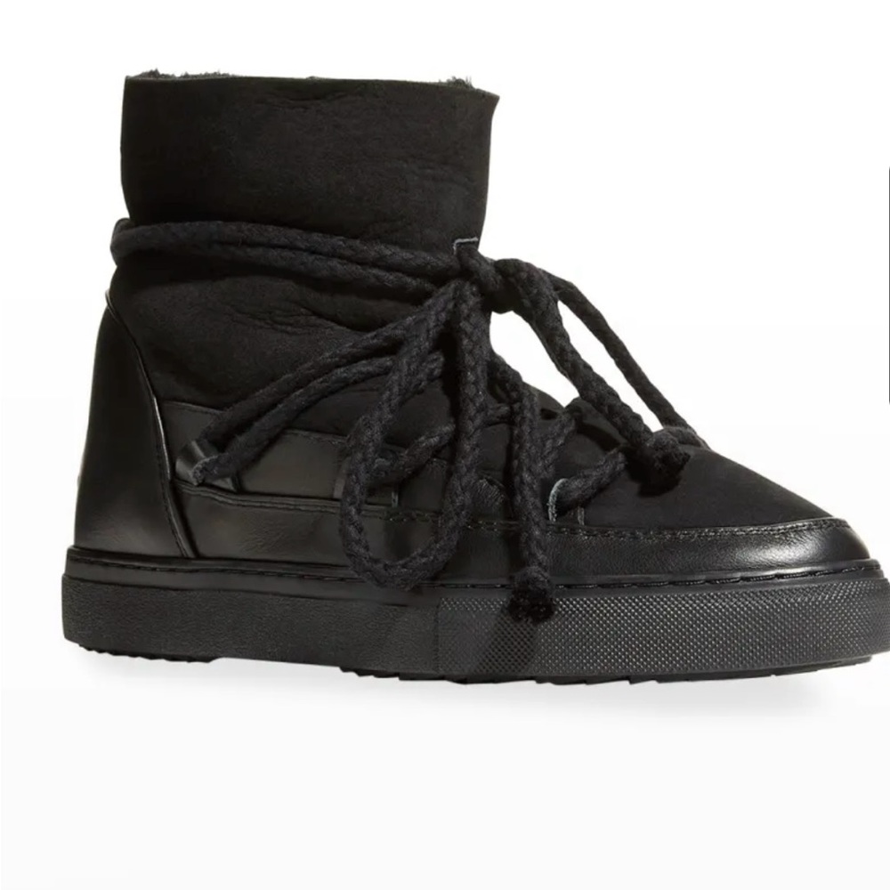 Inuikii
Classic Mixed Leather Shearling Snow Booties
$370